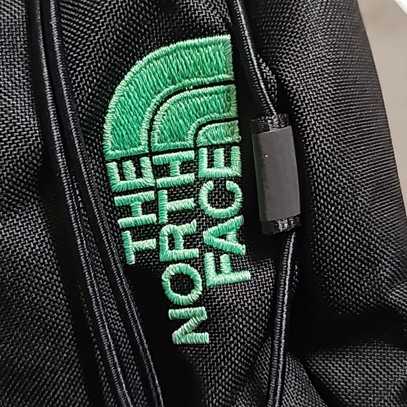 🔰 The North Face backpack Sling bag Fanny Pack‼️ - Picture 6 of 9
